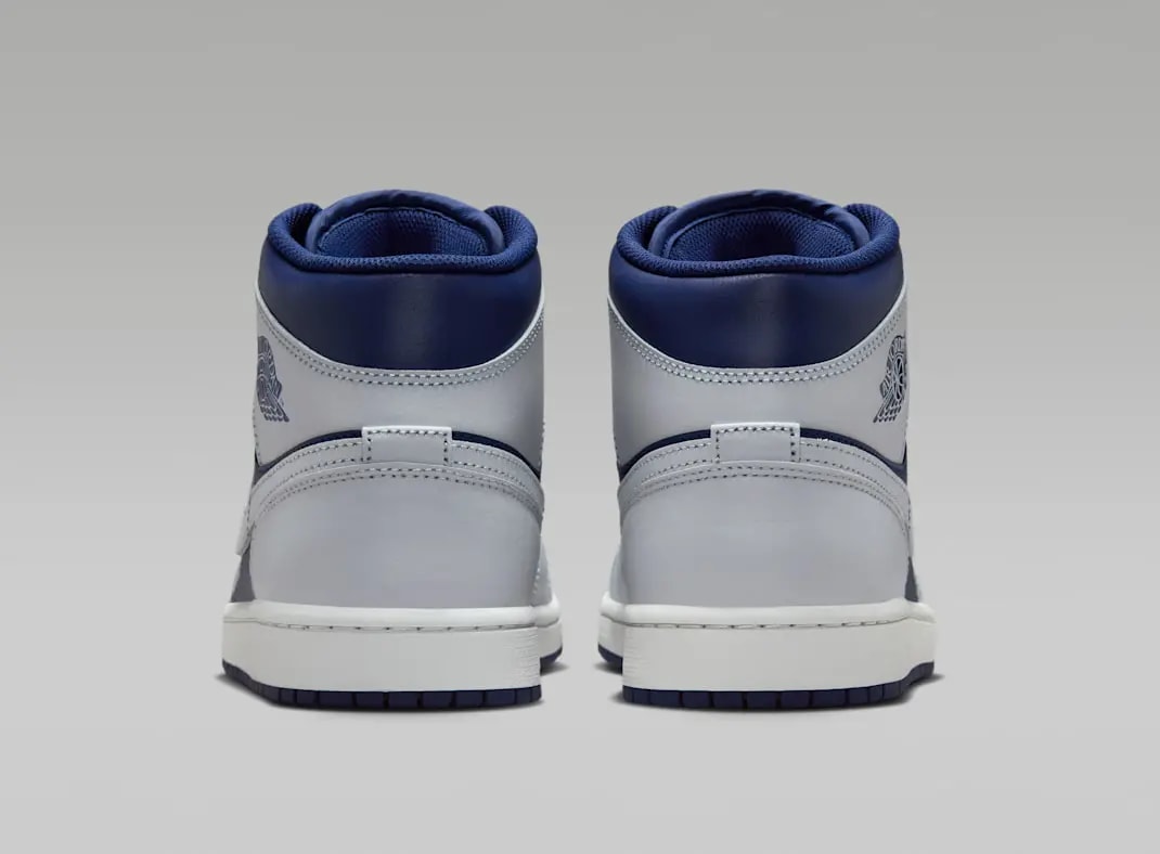 Giày Nike Air Jordan 1 Mid 'Blue Void' DQ8426-403 — ảnh 5