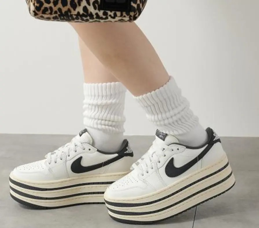 Giày Nike Air Jordan 1 Triple Stack ‘Sail’ HV8288-100 — ảnh 3