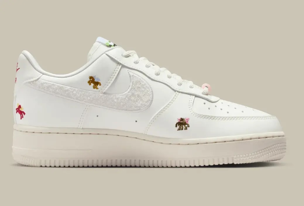 Giày Nike Air Force 1 Low 'Pegasus Pack Sail' IQ1143-100 — ảnh 2
