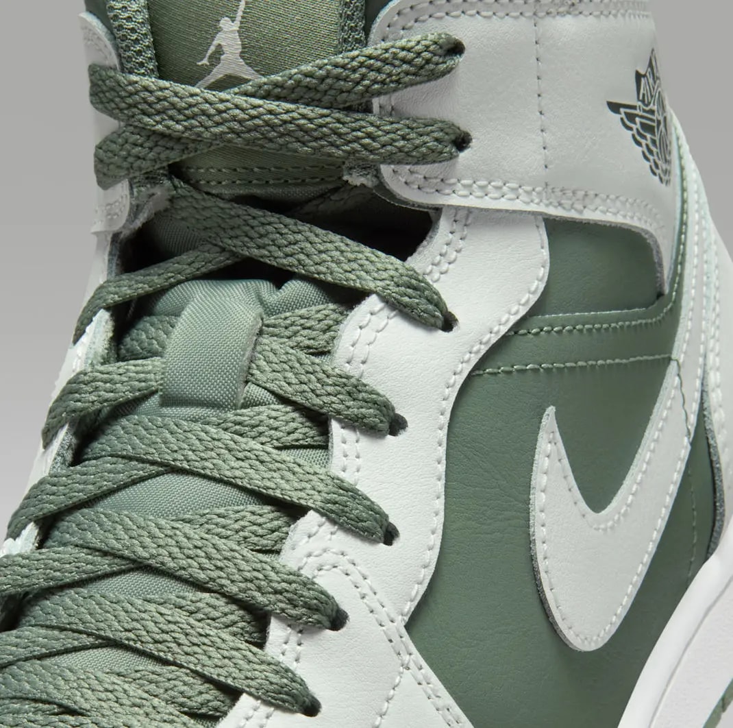 Giày Nike Air Jordan 1 Mid ‘Summit White’ DQ8426-107 — ảnh 5