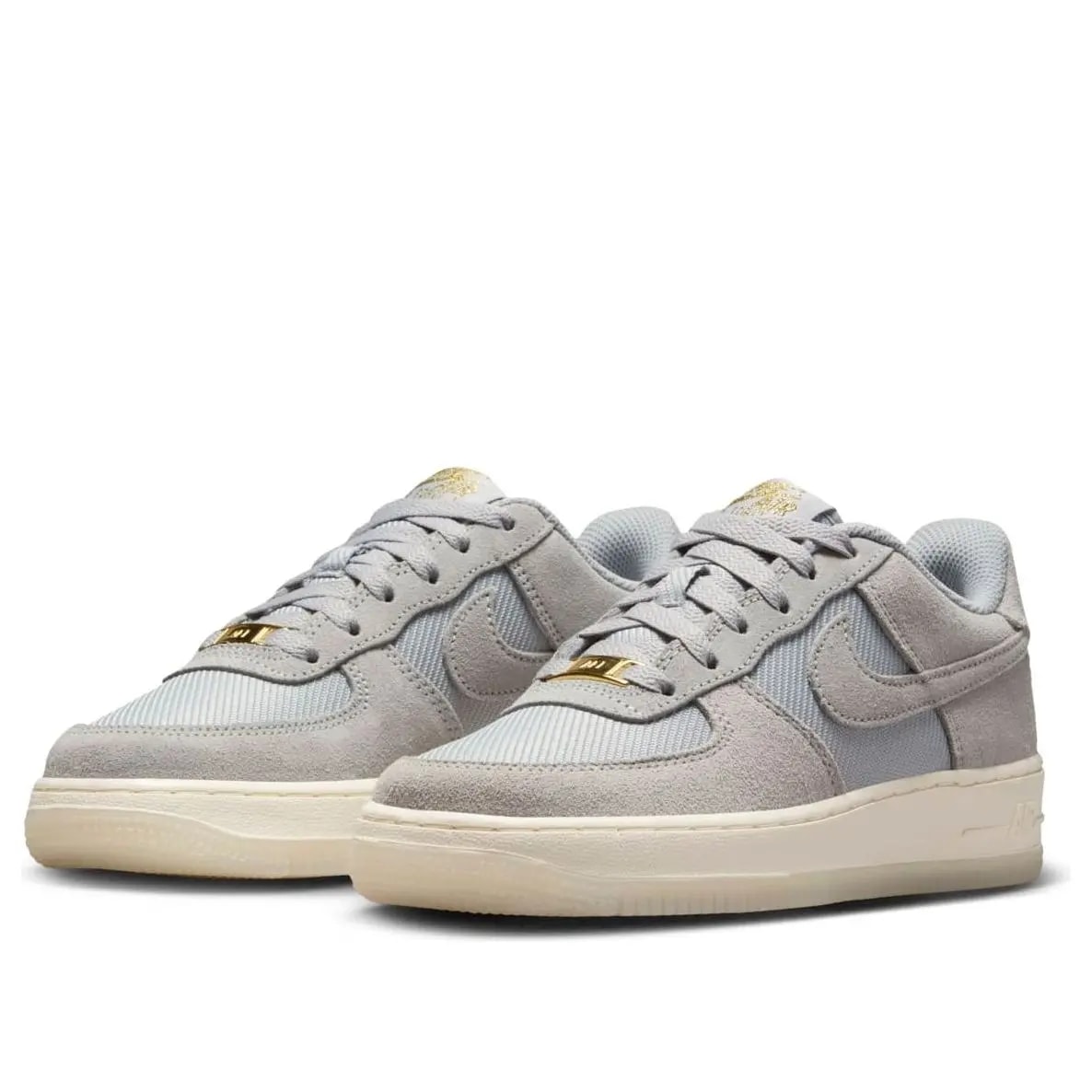 Giày Nike Air Force 1 LV8 'Light Smoke Grey Cement' FZ1022-001 — ảnh 2