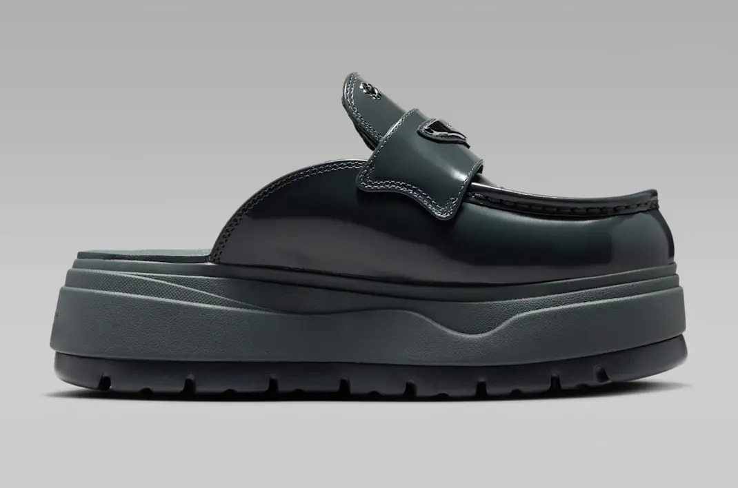 Giày Nike Air Jordan Mule SE 'Metallic Silver' IO7702-001 — ảnh 3
