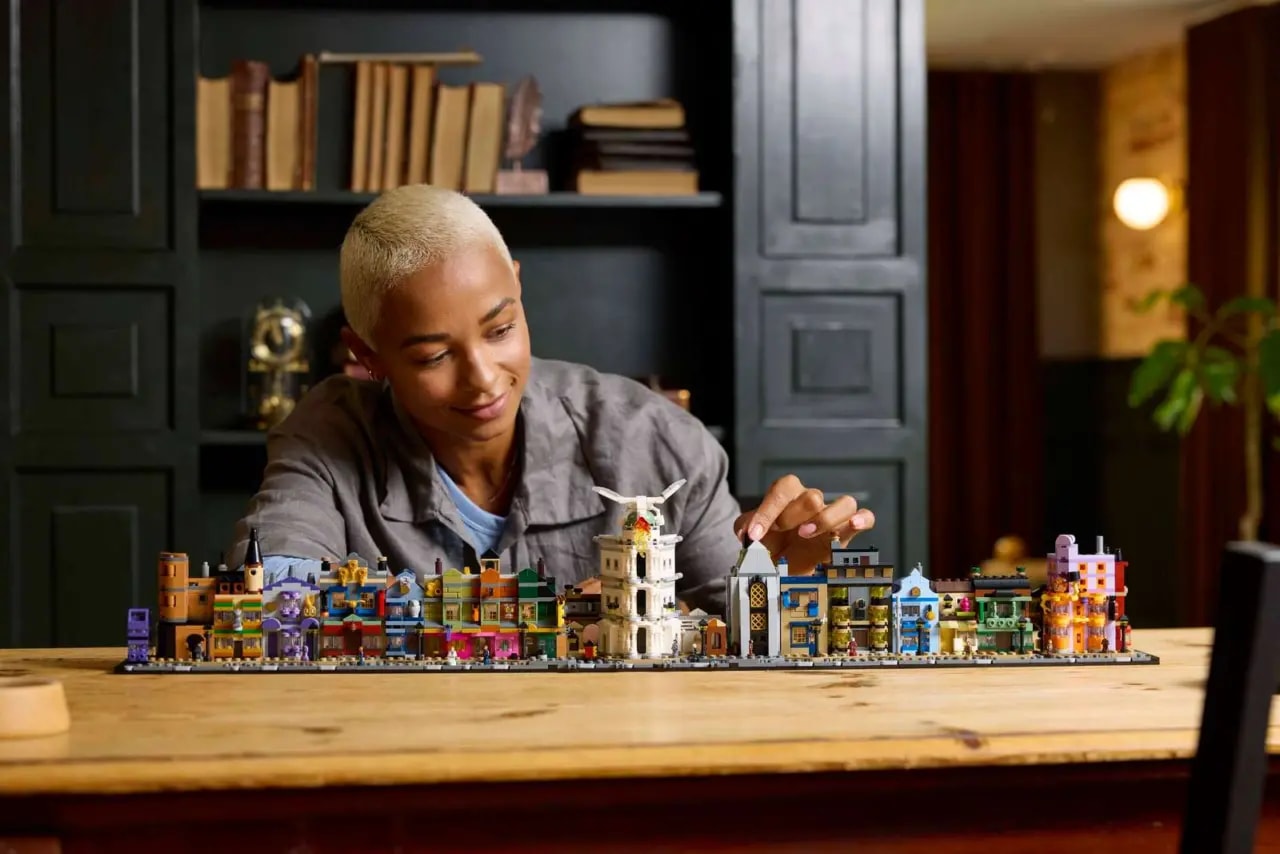 Mô Hình Lego Harry Potter Diagon Alley Wizarding 76444 — ảnh 3