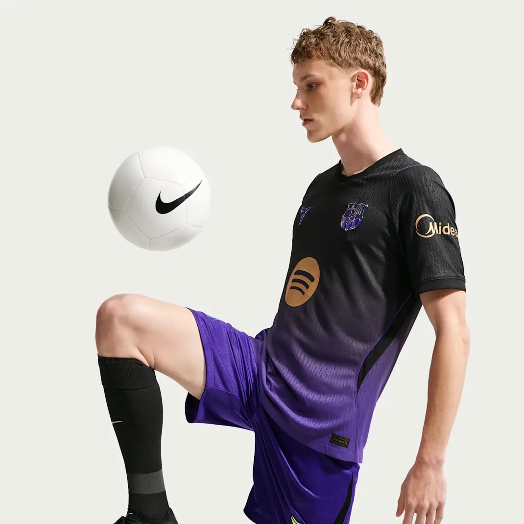Áo Nike F.C. Barcelona 2026/27 Match Away Kobe Aero FIT Authentic II2752-505 — ảnh 4