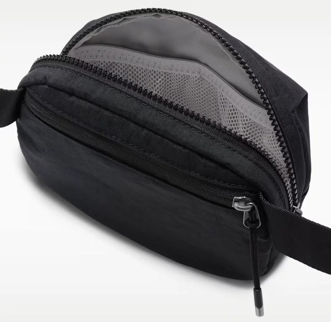 Túi Nike Aura 2L Crossbody Bag 'Black Gunmetal' HM6120-013 — ảnh 5