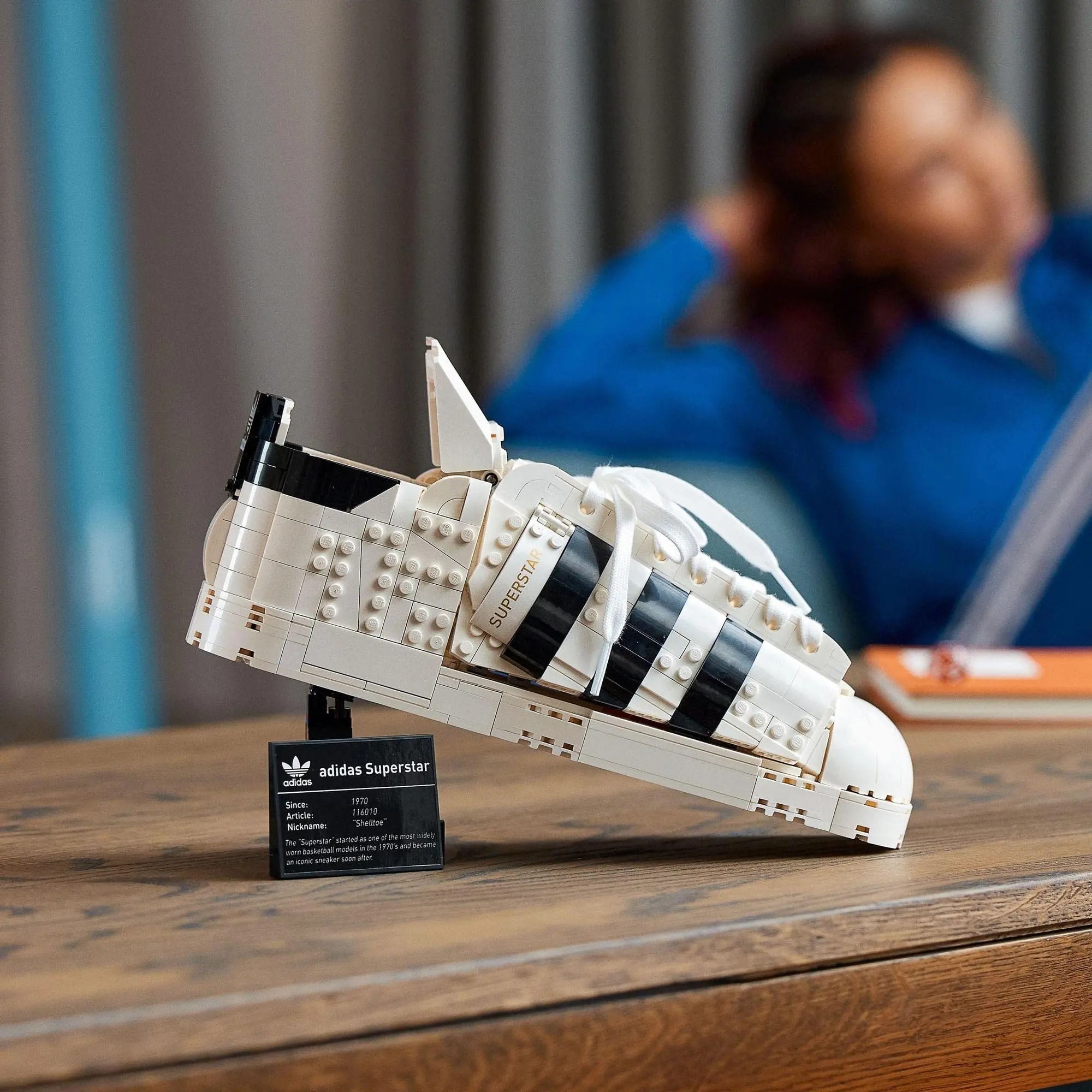 Mô hình Lego Adidas Originals Superstar 10282 — ảnh 2