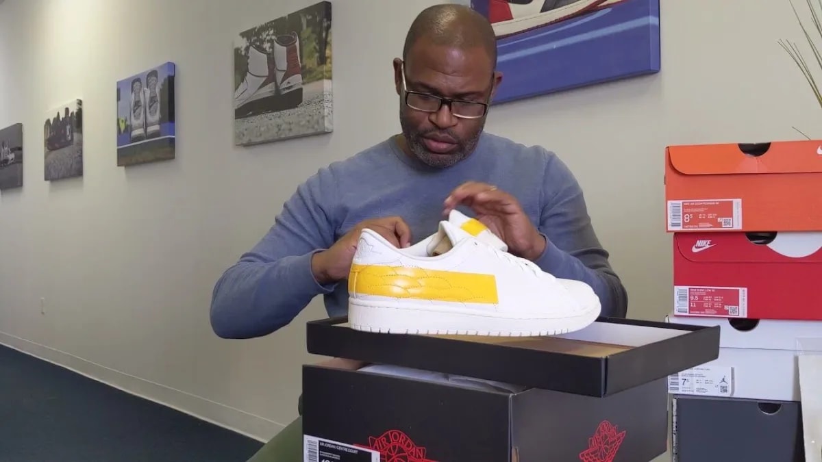 Giày Nike Air Jordan 1 Centre Court 'University Gold' DJ2756-102 — ảnh 5