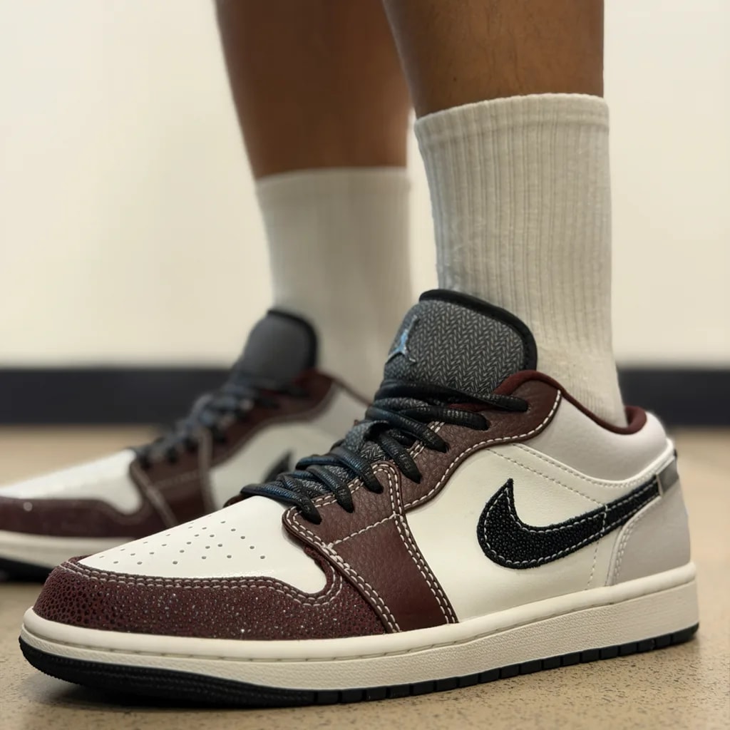 Giày Nike Air Jordan 1 Low 'Mystic Dates' IZ5846-101 — ảnh 5