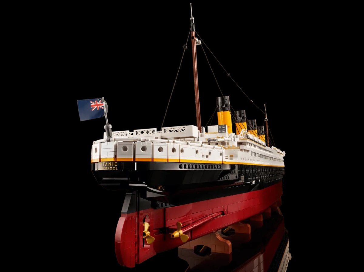 Mô hình Lego Titanic 10294 — ảnh 4