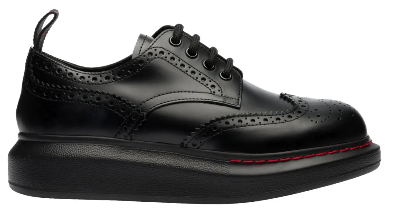 Giày Alexander McQueen Black Red Hybrid Sole Derby 586400-WHX51-1000 — kich-thuoc: lien-he-order Giày Alexander McQueen Black Red Hybrid Sole Derby 586400-WHX51-1000 — kich-thuoc: lien-he-order