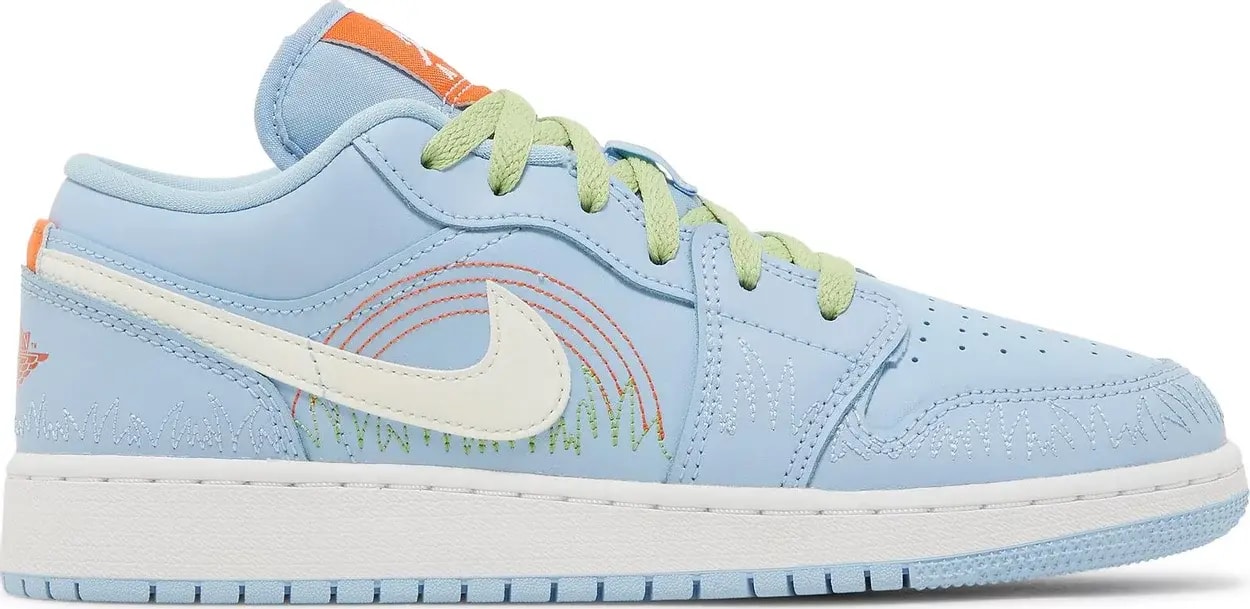 Giày Nike Air Jordan 1 Low SE GS 'Blue Stitch' DO8227-400 — kich-thuoc: 37.5 Giày Nike Air Jordan 1 Low SE GS 'Blue Stitch' DO8227-400 — kich-thuoc: 37.5