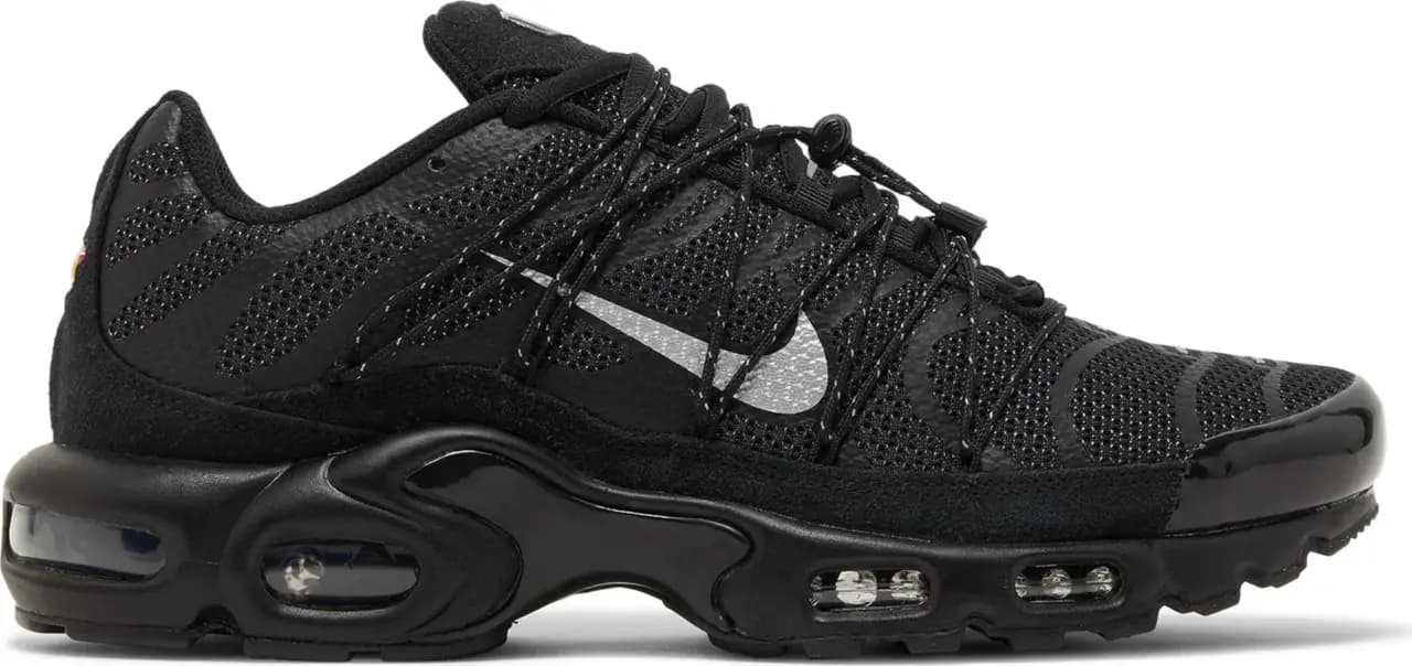 Giày Nike Air Max Plus Utility 'Black Metallic Silver' FD0670-001 Giày Nike Air Max Plus Utility 'Black Metallic Silver' FD0670-001