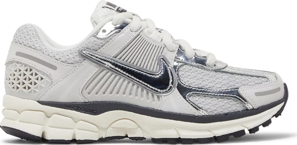 Giày Nike Air Zoom Vomero 5 'Photon Dust Metallic Silver' FD0884-025 Giày Nike Air Zoom Vomero 5 'Photon Dust Metallic Silver' FD0884-025