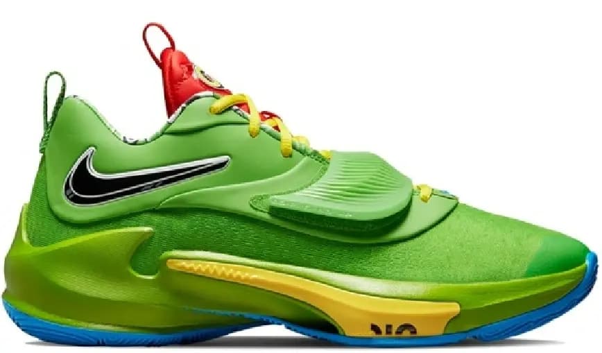 Giày Nike Zoom Freak 3 x UNO DC9363-300 Giày Nike Zoom Freak 3 x UNO DC9363-300
