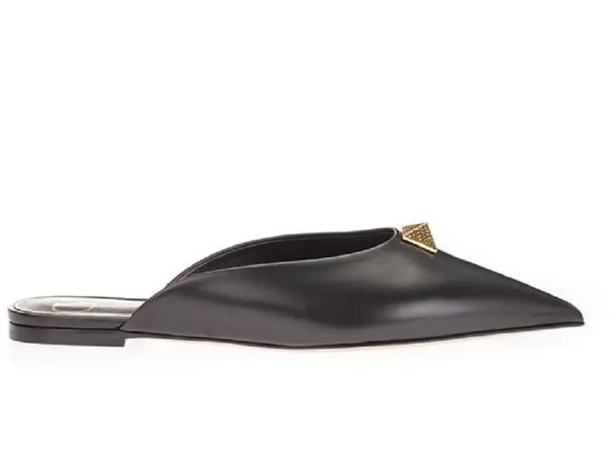 Giày Valentino Roman Stud Flat Mule In Calfskin VW2S0BK2GNF0NO Giày Valentino Roman Stud Flat Mule In Calfskin VW2S0BK2GNF0NO