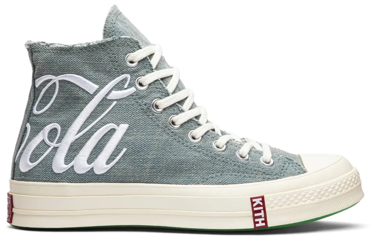 Giày Converse Kith x Coca-Cola x Chuck 70 Hi 'Friends & Family' 160285C Giày Converse Kith x Coca-Cola x Chuck 70 Hi 'Friends & Family' 160285C