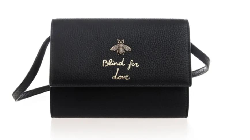 Túi Gucci Bee Leather Clutch Cross Bag 498097 A7M0T 1000 Túi Gucci Bee Leather Clutch Cross Bag 498097 A7M0T 1000