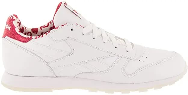 Giày Reebok Classic Leather Hearts CM9191 Giày Reebok Classic Leather Hearts CM9191