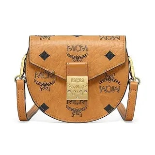Túi MCM Patricia Round Crossbody Wallet in Visetos MYSAAPA03CO001 — kich-thuoc: lien-he-order Túi MCM Patricia Round Crossbody Wallet in Visetos MYSAAPA03CO001 — kich-thuoc: lien-he-order
