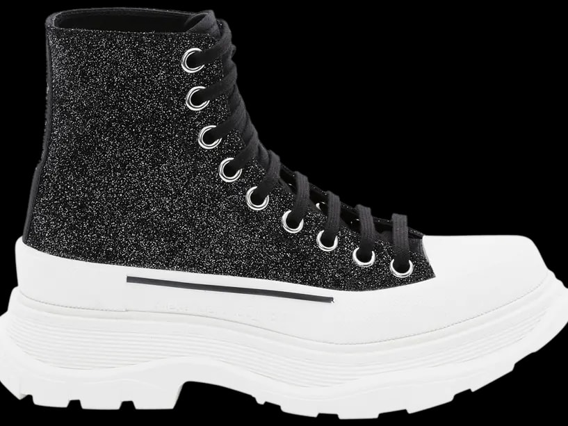 Giày Alexander McQueen Wmns Tread Slick Boot 'Galaxy Black' 633900-WHW57-1027 — kich-thuoc: 36 Giày Alexander McQueen Wmns Tread Slick Boot 'Galaxy Black' 633900-WHW57-1027 — kich-thuoc: 36