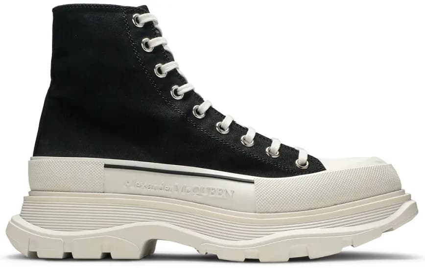 Giày Alexander McQueen Tread Slick Boots 'Black White' 604254-W4L32-1070 Giày Alexander McQueen Tread Slick Boots 'Black White' 604254-W4L32-1070