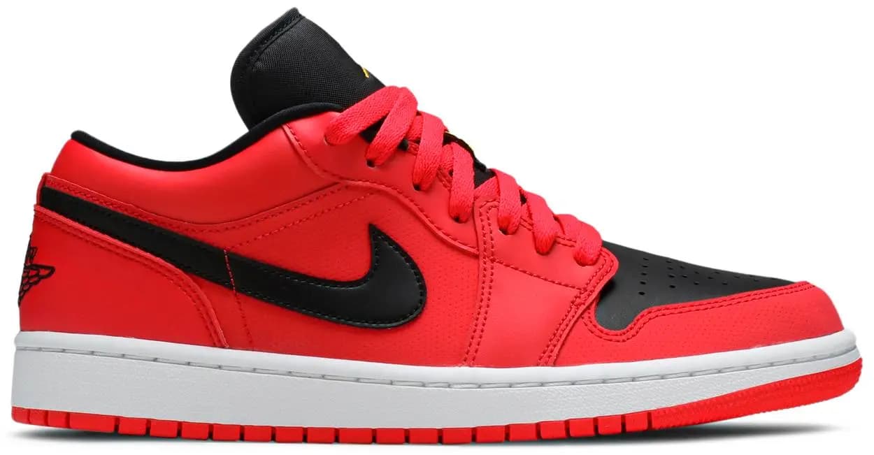 Giày Nike Wmns Air Jordan 1 Low 'Siren Red' DC0774-600 Giày Nike Wmns Air Jordan 1 Low 'Siren Red' DC0774-600