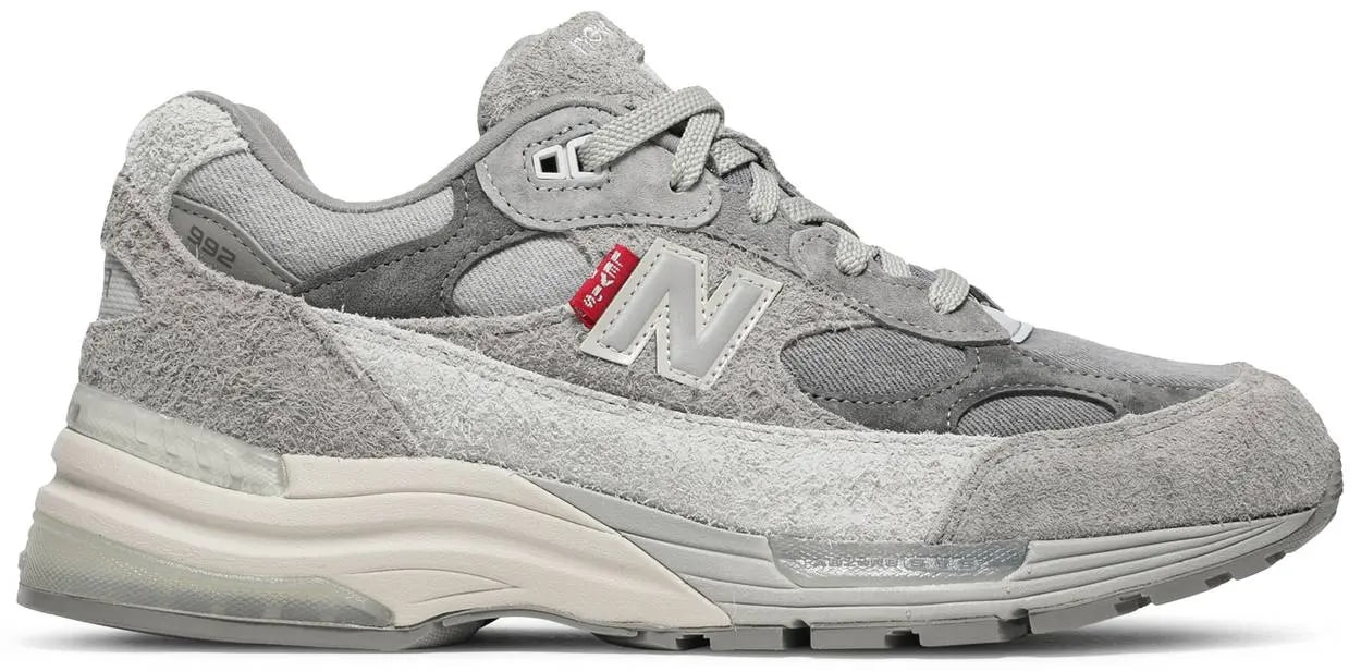 Giày New Balance Levi’s x 992 'Grey Denim' M992LV — kich-thuoc: 42 Giày New Balance Levi’s x 992 'Grey Denim' M992LV — kich-thuoc: 42