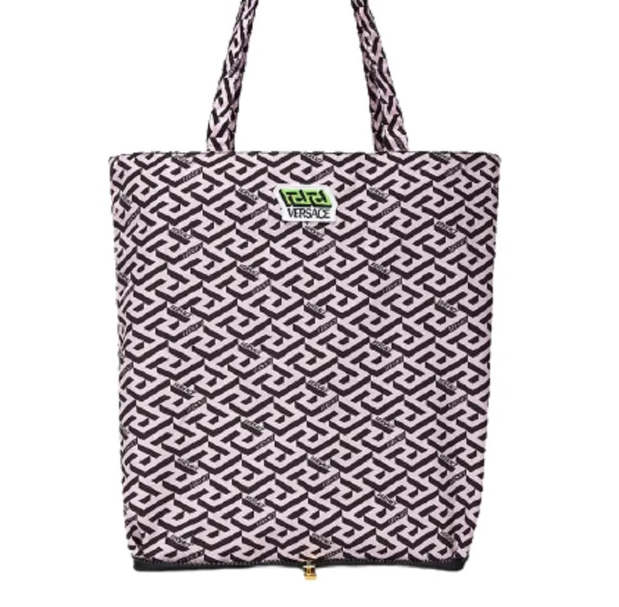 Túi Versace La Greca Signature Tall Tote Bag Black Pink 1001753-1A01443-5G16V — kich-thuoc: lien-he-order Túi Versace La Greca Signature Tall Tote Bag Black Pink 1001753-1A01443-5G16V — kich-thuoc: lien-he-order