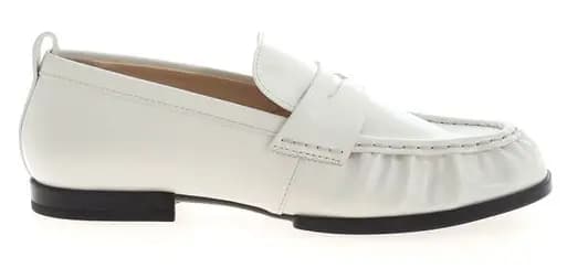 Giày Tod's Women's Logo-Plaque Leather Loafers XXW79A0EQ20SYRB015 Giày Tod's Women's Logo-Plaque Leather Loafers XXW79A0EQ20SYRB015