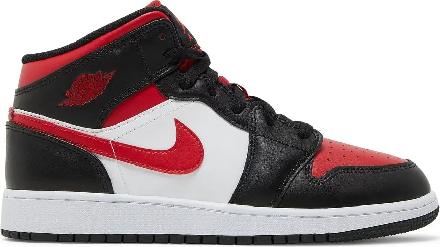 Giày Nike Air Jordan 1 Mid 'Black Fire Red' 554725-079 — kich-thuoc: lien-he-order Giày Nike Air Jordan 1 Mid 'Black Fire Red' 554725-079 — kich-thuoc: lien-he-order