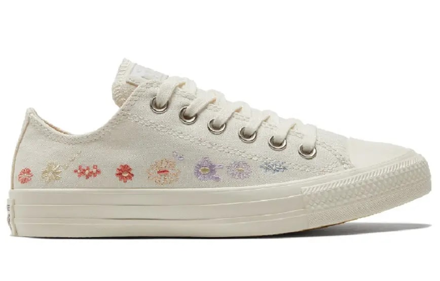 Giày Converse Chuck Taylor All Star Embroidered Floral A01595C — kich-thuoc: 41 Giày Converse Chuck Taylor All Star Embroidered Floral A01595C — kich-thuoc: 41
