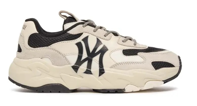 Giày MLB Big Ball Chunky Lite SD New York Yankees 'Black' 3ASHC3S1N-50BKS — kich-thuoc: 36.5 Giày MLB Big Ball Chunky Lite SD New York Yankees 'Black' 3ASHC3S1N-50BKS — kich-thuoc: 36.5