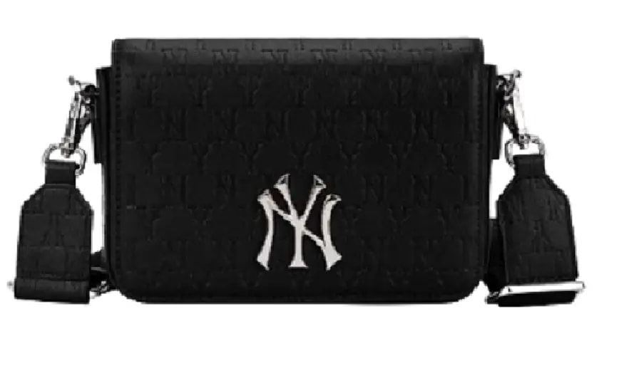 Túi MLB MONOGRAM Hoody Bag NEW YORK YANKEES 32BGPB111-50L Túi MLB MONOGRAM Hoody Bag NEW YORK YANKEES 32BGPB111-50L