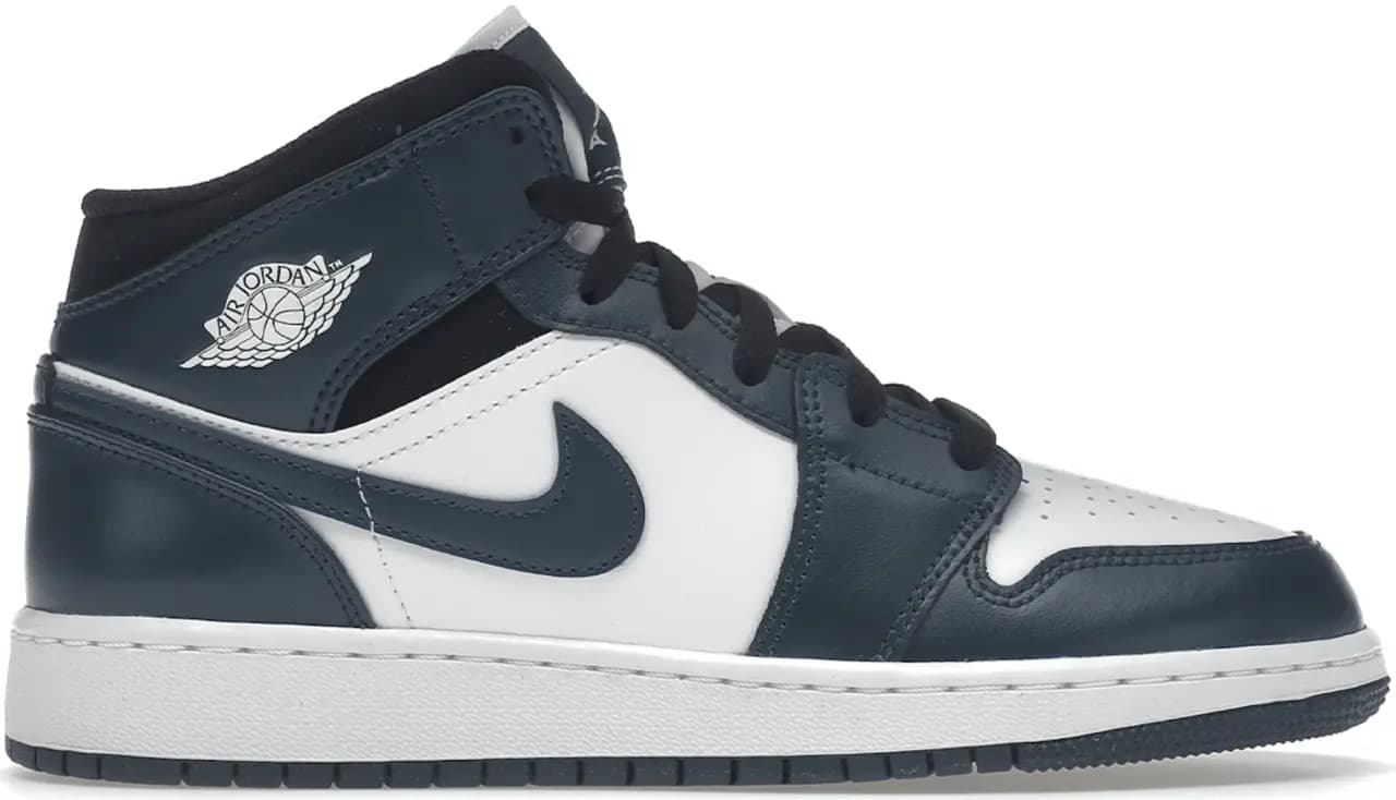 Giày Nike Air Jordan 1 Mid GS 'Armory Navy' 554725-411 Giày Nike Air Jordan 1 Mid GS 'Armory Navy' 554725-411