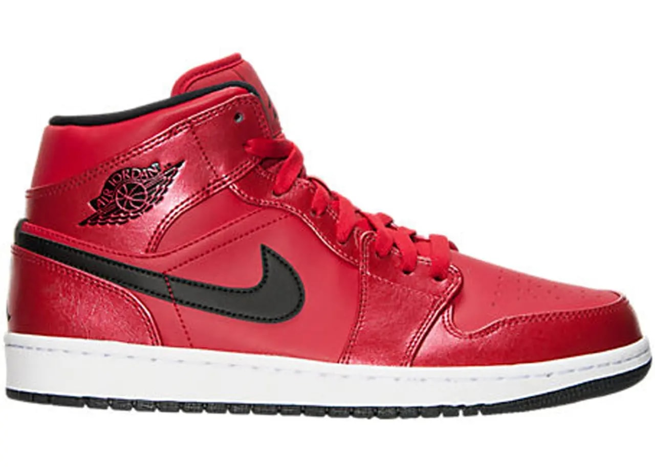 Giày Nike Air Jordan 1 Mid 'Gym Red Black Patent' 554725-602 — kich-thuoc: 38 Giày Nike Air Jordan 1 Mid 'Gym Red Black Patent' 554725-602 — kich-thuoc: 38