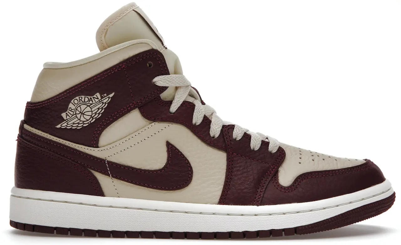 Giày Nike Air Jordan 1 Mid 'Split Beach Cherrywood Red' DR0501-200 — kich-thuoc: 37.5 Giày Nike Air Jordan 1 Mid 'Split Beach Cherrywood Red' DR0501-200 — kich-thuoc: 37.5