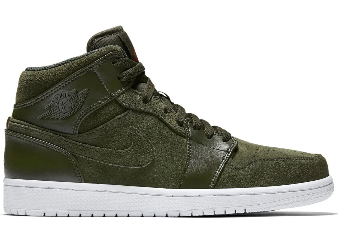 Giày Nike Air Jordan 1 Retro Mid 'Sequoia' 554724-302 Giày Nike Air Jordan 1 Retro Mid 'Sequoia' 554724-302