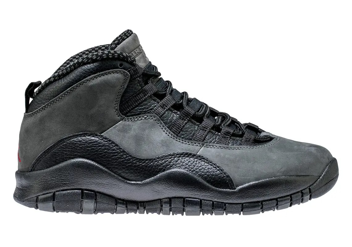 Giày Nike Air Jordan 10 Retro Shadow (2018) 310805-002 — kich-thuoc: 41 Giày Nike Air Jordan 10 Retro Shadow (2018) 310805-002 — kich-thuoc: 41