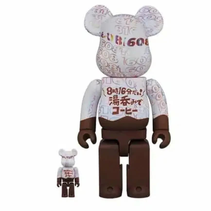 Mô Hình Bearbrick It's 8:16 Coffee in a Cup of tea 1000% Mô Hình Bearbrick It's 8:16 Coffee in a Cup of tea 1000%
