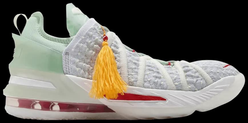 Giày Nike LeBron 18 GS 'Empire Jade' CT4677-002 Giày Nike LeBron 18 GS 'Empire Jade' CT4677-002