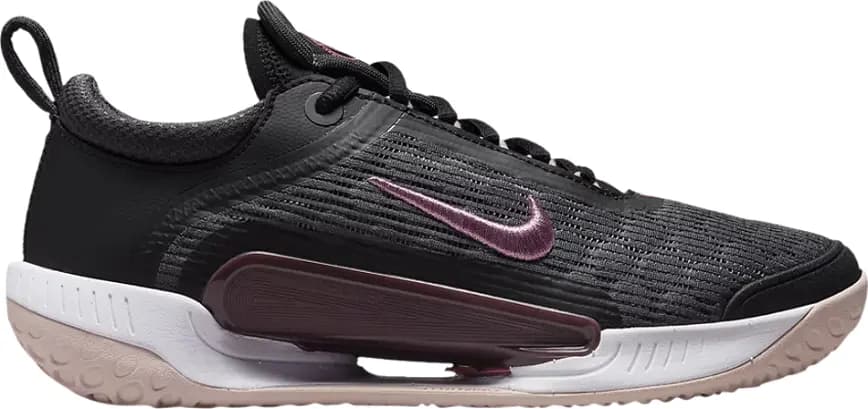 Giày Nike Court Zoom NXT 'Black Burgundy Crush' DH0222-001 Giày Nike Court Zoom NXT 'Black Burgundy Crush' DH0222-001