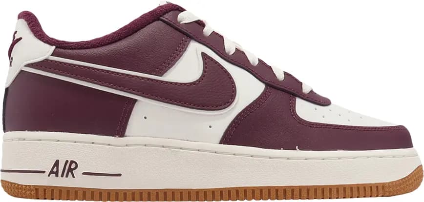 Giày Nike Air Force 1 GS 'Team Red Gum' DQ5972-100 Giày Nike Air Force 1 GS 'Team Red Gum' DQ5972-100