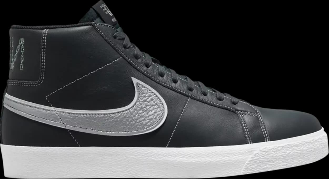 Giày Nike SB Zoom Blazer Mid 'Mason Silva Dark Obsidian Metallic Silver' DZ7260-400 Giày Nike SB Zoom Blazer Mid 'Mason Silva Dark Obsidian Metallic Silver' DZ7260-400