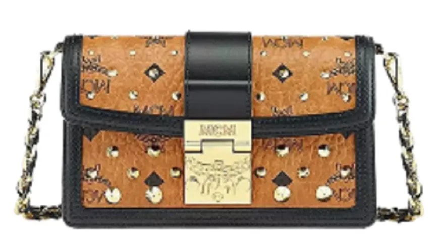 Túi MCM Gretl Crossbody in Gold Studded Visetos MWRCSVI01CO001 Túi MCM Gretl Crossbody in Gold Studded Visetos MWRCSVI01CO001