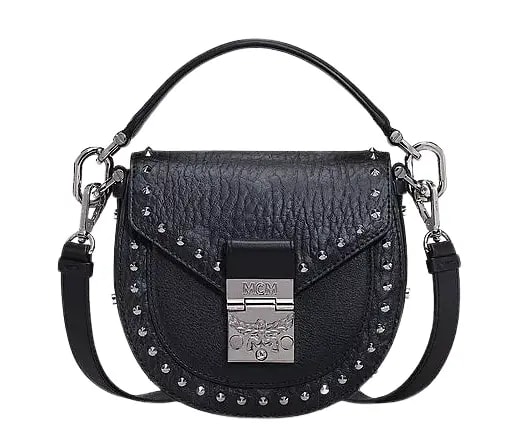 Túi MCM Patricia Shoulder Bag in Studded Outline Visetos MWSAAPA04BK001 — kich-thuoc: lien-he-order Túi MCM Patricia Shoulder Bag in Studded Outline Visetos MWSAAPA04BK001 — kich-thuoc: lien-he-order