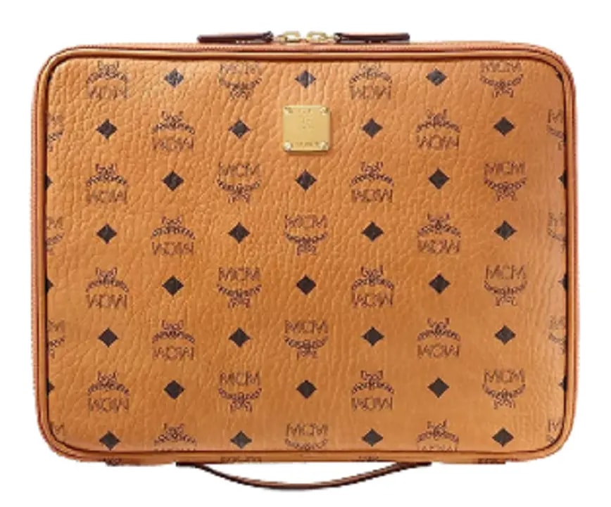 Túi MCM Medium iPad Case Original Cognac MXEAAVI03CO001 Túi MCM Medium iPad Case Original Cognac MXEAAVI03CO001