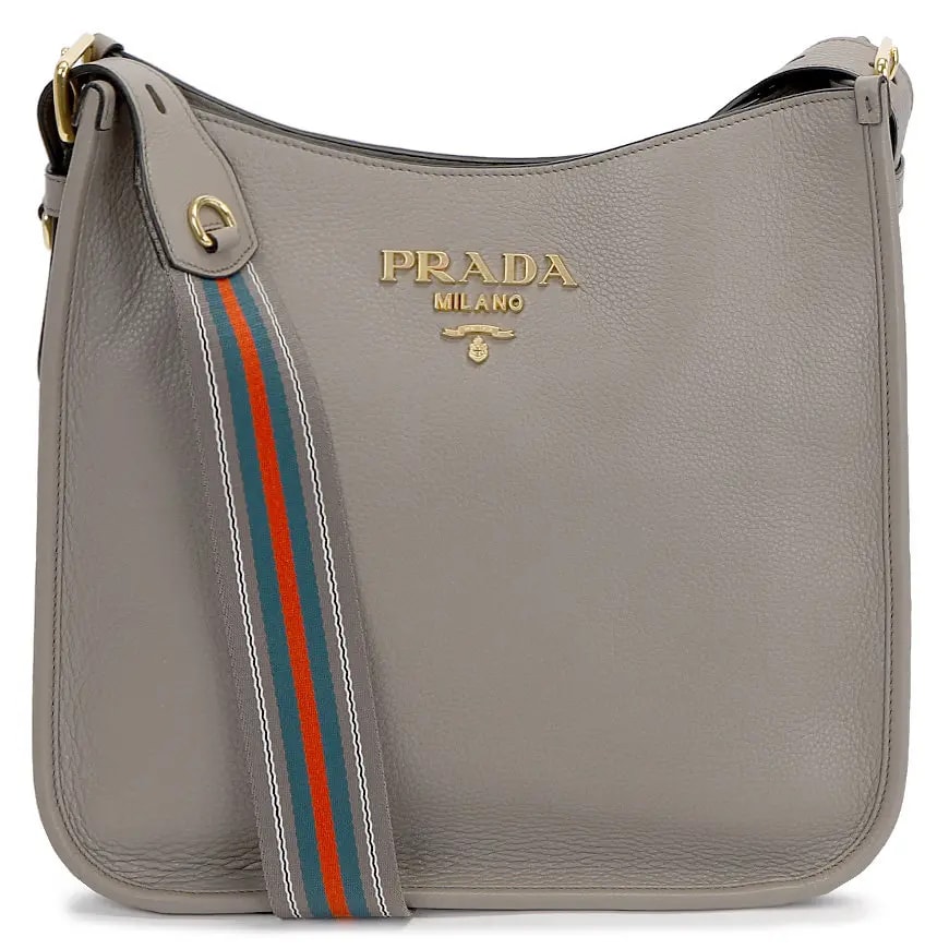 Túi Prada Vitello Dino Hobo Bag 1BC073-2BBE-F0572-V-DOO Túi Prada Vitello Dino Hobo Bag 1BC073-2BBE-F0572-V-DOO