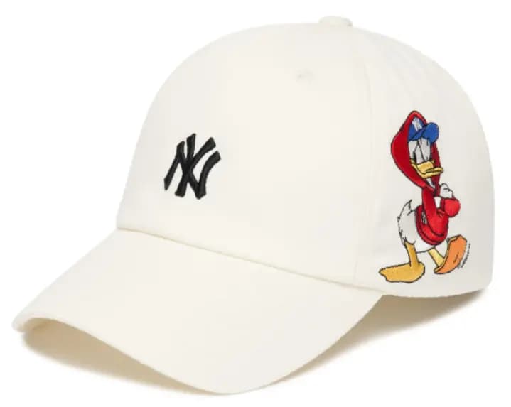 Mũ MLB x Disney Donald Duck Unstructured Ballcap NY 3ACPD011N-50IVS Mũ MLB x Disney Donald Duck Unstructured Ballcap NY 3ACPD011N-50IVS