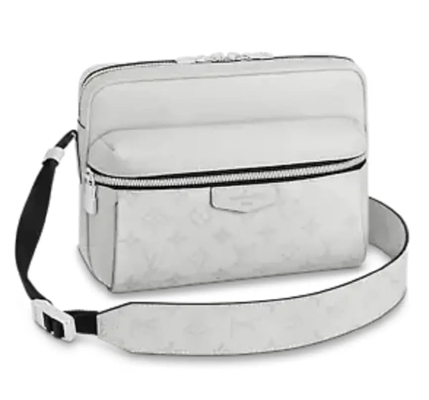 Túi Louis Vuitton Outdoor Messenger M30243 Túi Louis Vuitton Outdoor Messenger M30243