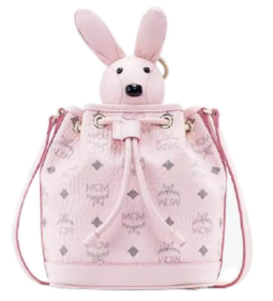 Túi MCM Zoo Rabbit Drawstring Bag in Visetos MYZ8AXL45QH001 Túi MCM Zoo Rabbit Drawstring Bag in Visetos MYZ8AXL45QH001